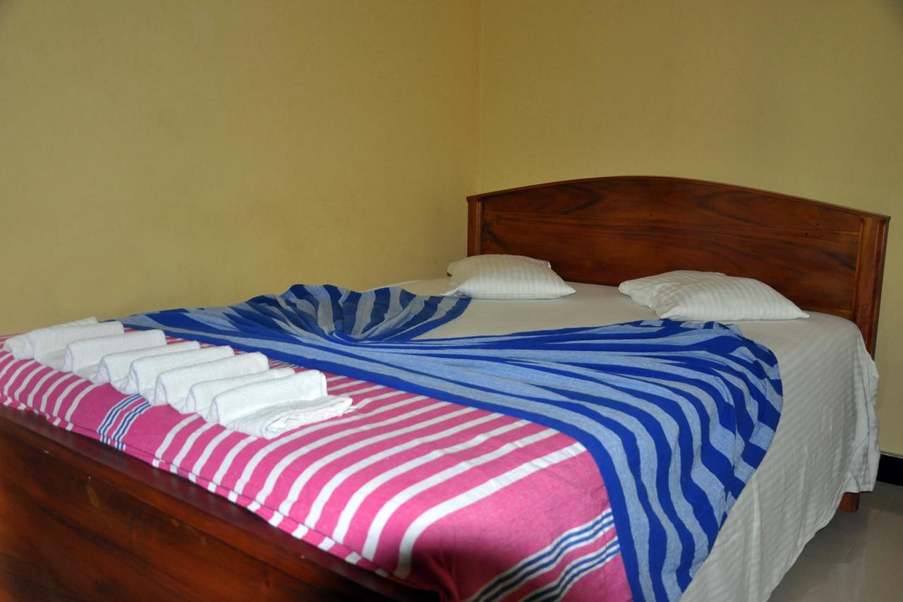 Hotel Pearl Gate Chilaw Ngoại thất bức ảnh